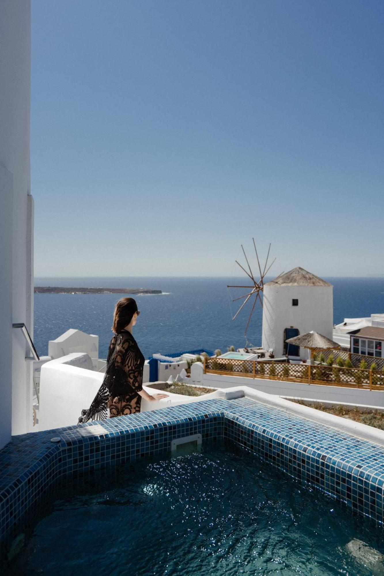 The Sunset Windmill Villa Oía Exterior photo